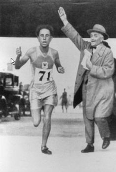 55. Kuka algerialainen (1898-1959) voitti maratonin olympiakullan Amsterdamin kisoissa 1928? Kolme piv hnen 61-vuotissyntympivns jlkeen Algerian vapautusrintaman jsenet tappoivat hnet hnen kieltydytty tukemasta heidn liikettn.